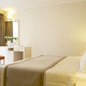 Standard Zimmer mit Kingsize-Bett